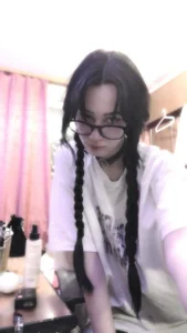 MaryTeacher its me Mary Pic 3