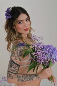 ViolettHansson Garden of Intimacy 🌷 Immagine  3