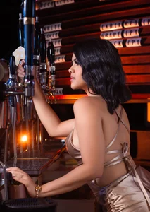 Martina-Roberts "Confidence in yourself makes you more beautiful" 🌹 Pic