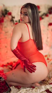 cattaleya___ Happy Valentines 🥺❤️ Pic