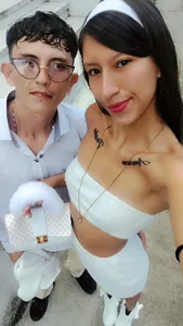 Hari_Andree Public Pic 4