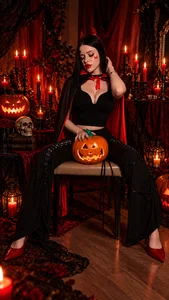 pearl_doe halloween Pic 2