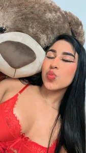 LunaGatesのHAPPY SAN VALENTIN 💋💖💖の 5枚の写真