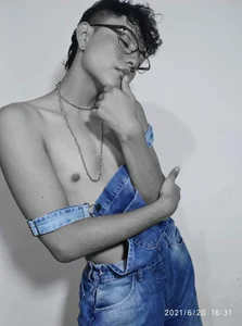 ReneePaz Public 사진