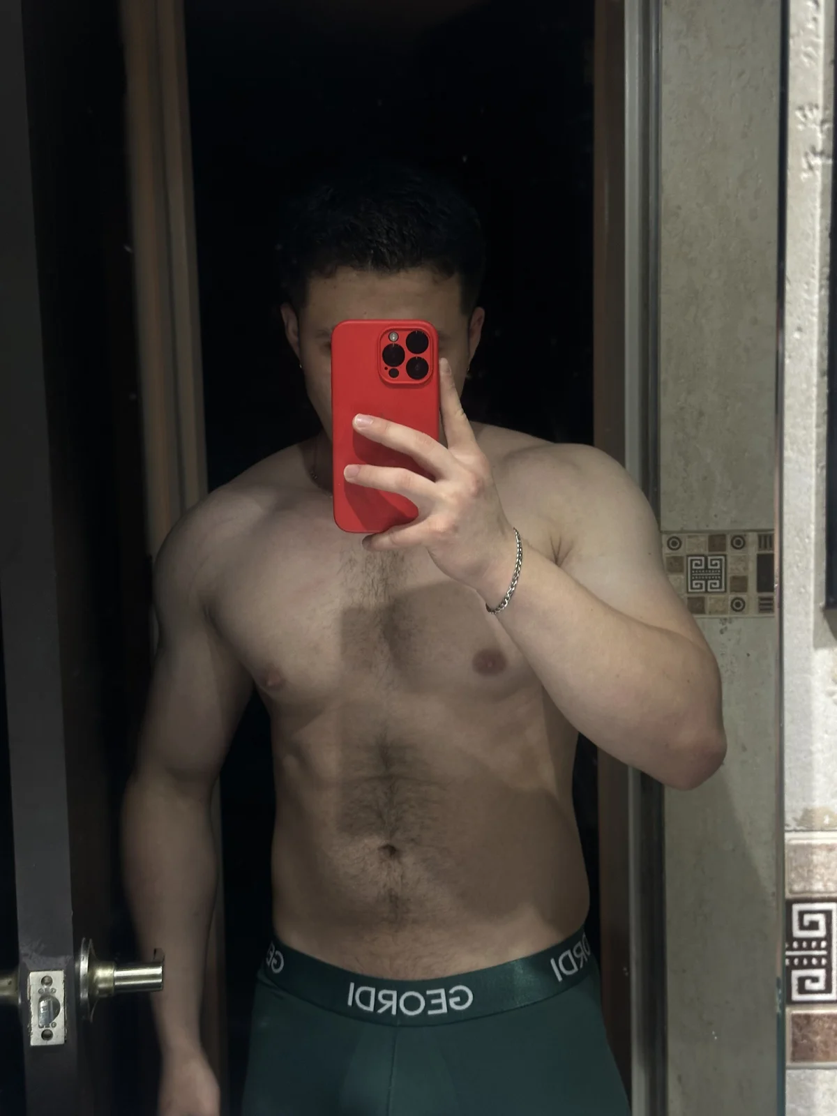 Alexander_Connor 熱門圖片 2164