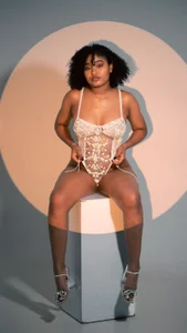 ohrianagibson I'll be your poodle 🐩💫 Pic 2