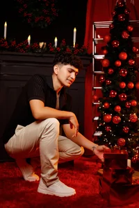 TylerWhite_ Merry Christmas зображення 6