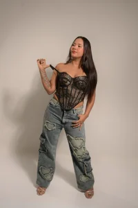 Danger on Curves🖤 de isabella_florez  Imagens