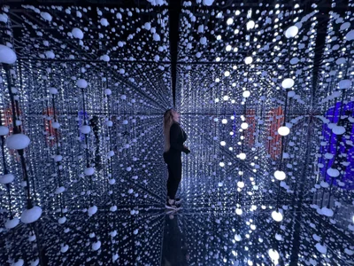 Alirawrz London Pic 6