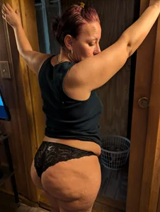 JavaAndBustyDiamond Public Kuva 3