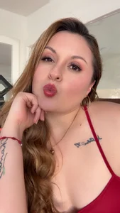 LaurenSpitz If u lke, give me a heart 🫦  5. fénykép