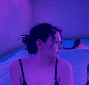 My Pool Day ^^ de TealTeatime  4 Imagens