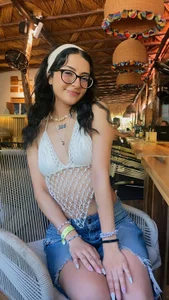 karoliine_jones Public Pic 3