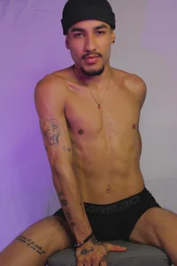 MaxPower003 Not perfect, just real.” зображення