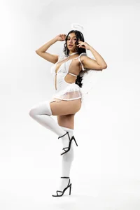 ValentiinaCruz Trick or treat! 😇 Fotka 2