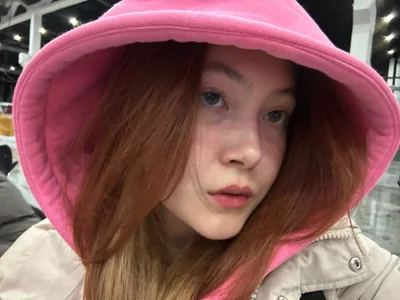 GoddamnSheSoHot blue صورة واحدة|GoddamnSheSoHot blue صورتان|GoddamnSheSoHot blue  4 صور|GoddamnSheSoHot blue  4 صورة