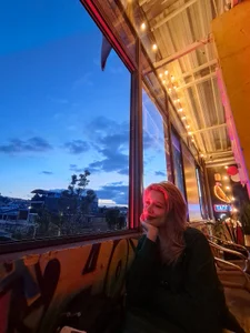 sher-- what is your view fav?✨️💯  3 снимка