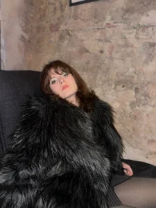 LolaDominara I really love fur coats Pic 4