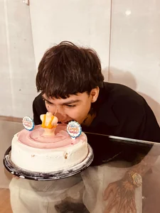 Your_Tao Just me Bilde 5