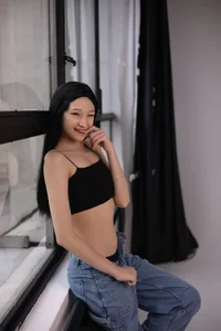 more black de Likalense  4 photos