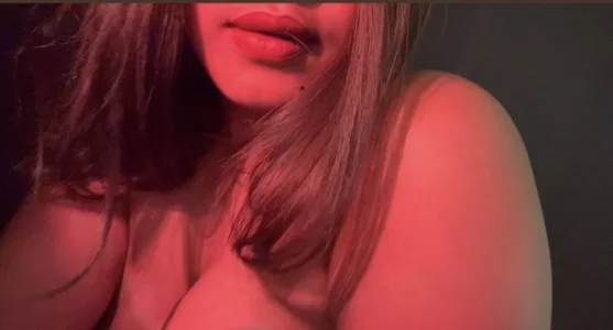 -SweetBaddie- 🤍 Pic 2