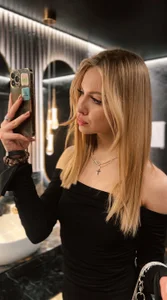 CarrieSchoneck Stare harder Immagine 