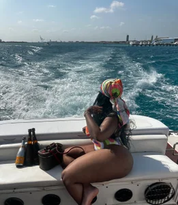 RoyalVibeXO Public Immagine  5