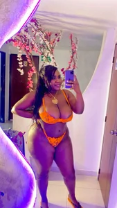 I LOVE ORANGE de blaisysmith  2 Imagens