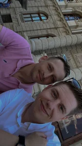 Public od GayCoupleVERS  5 snímek