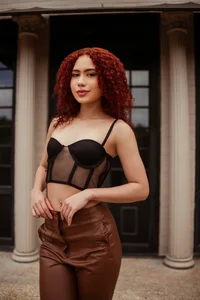 KatyaKozlov Red curls, red lips, red fantasies Poză