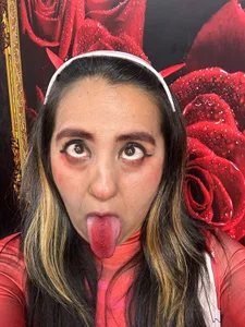 Alucard_Hellsiing ZERO TOWN SEXY COSTUME MILF🔥 slika 2
