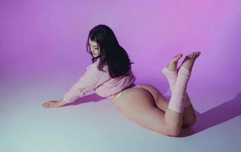 Public de luna_velvvet  2 Imagens