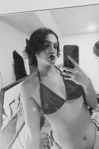 NATTYDOLL74 kullanıcısının Yo 💕 albümü -  2 fotoğraf
