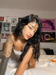 SayVivi's photo