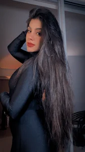 Amel_Rosse IN BLACK🦓 Foto 3