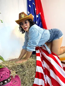 Abril_Beltran_ fELIZ July 4 my loves Foto 9