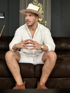 AngeloEricPublic图片