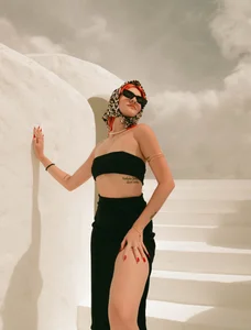 AylinMillerxs Santorini🤍🎯 Pic 3