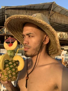 tonysears__: Cartagena 2023 ( 4 фото)