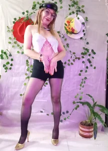 samantha_mature_ byby Pic 4