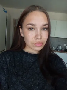 Helen_Meow_ Public Billede 6