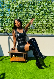 GoddessDreea Happy #Locktober 🔐 Pic 2