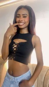 EvaaCooper: Public ( 3 фото)