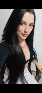 CarolinaFerrer Public Pic 2