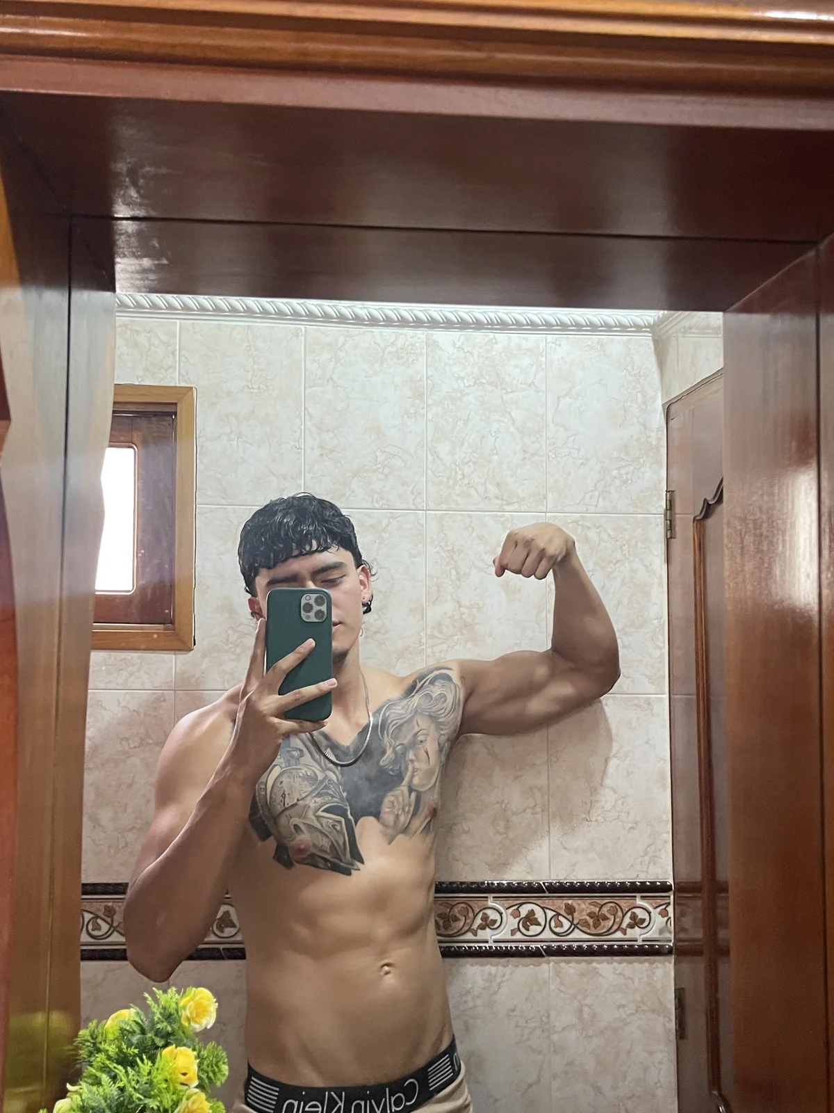 Трендове зображення  2285 elliot_colton