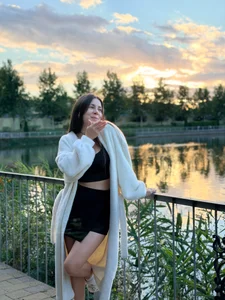 Cozy Tasya de GroaningJute Foto