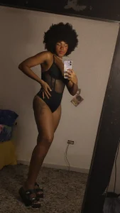 AriLennox_ Body Εικόνα 4