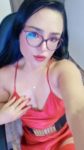 Tiara_R_ i seed red Pic 2