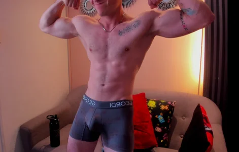 Muscle🔥🥵 de juan_prior Foto 2