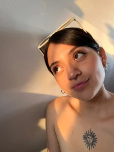 Public de nahiapaws  2 photos